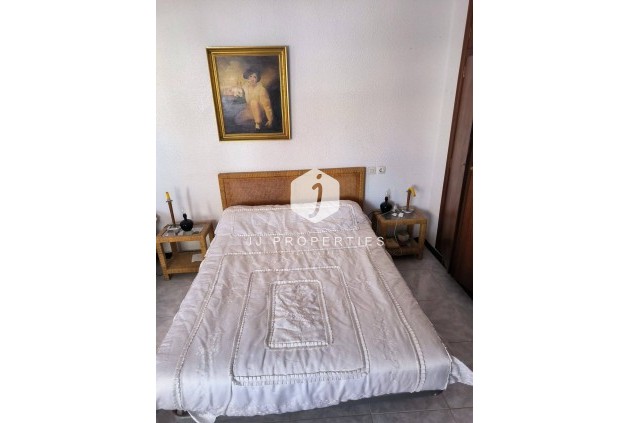 Resale - Chalet -
Orihuela Costa - Cabo Roig