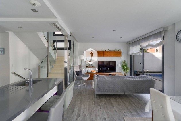 Resale - Villa -
Torrevieja - Aguas Nuevas 2