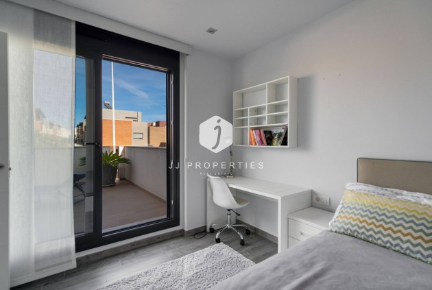 Resale - Villa -
Torrevieja - Aguas Nuevas 2