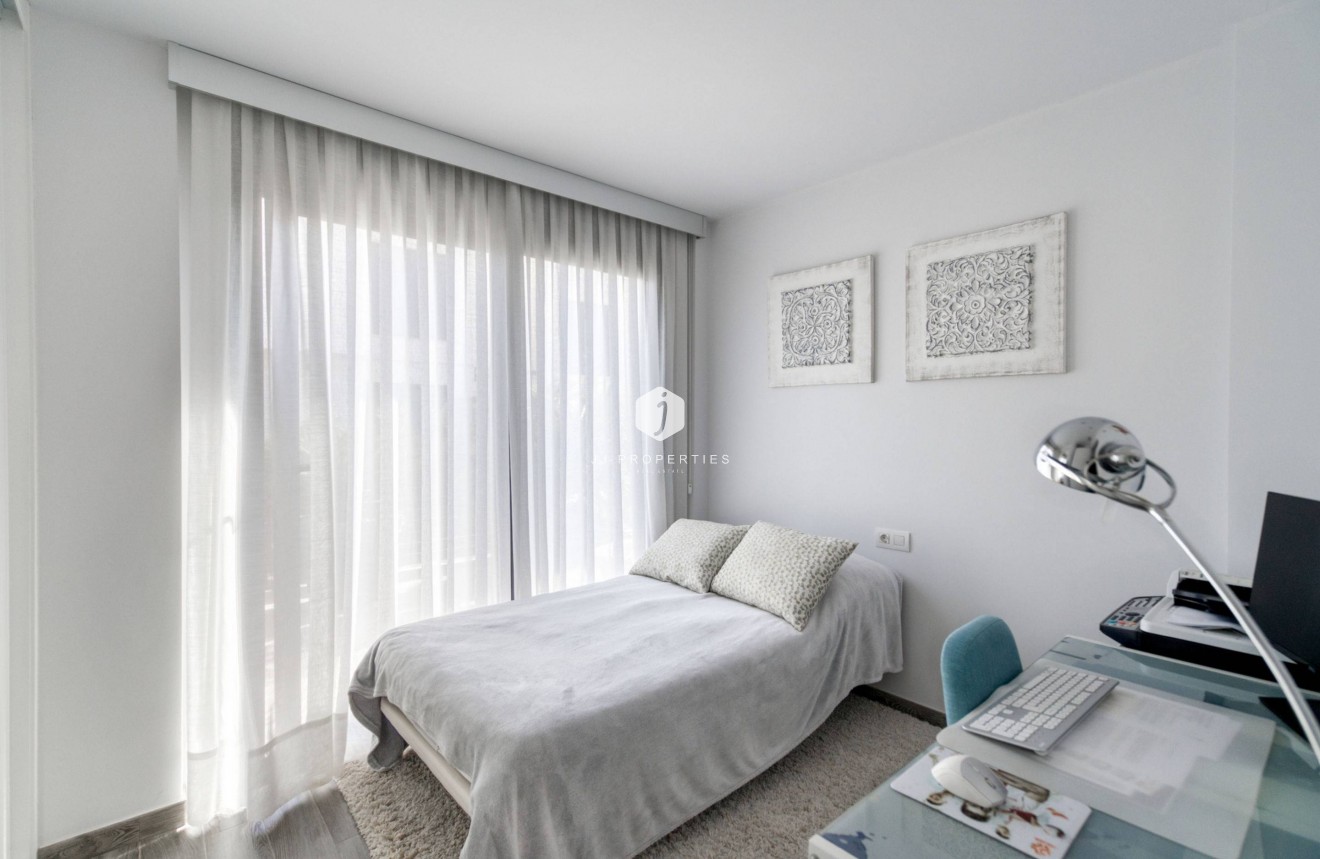 Resale - Villa -
Torrevieja - Aguas Nuevas 2