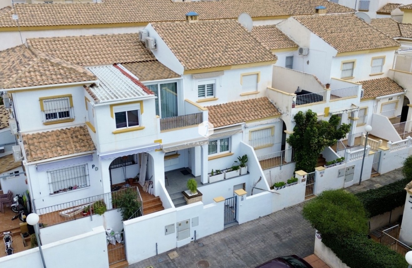 Tweedehands - Chalet -
Orihuela Costa - Costa Blanca