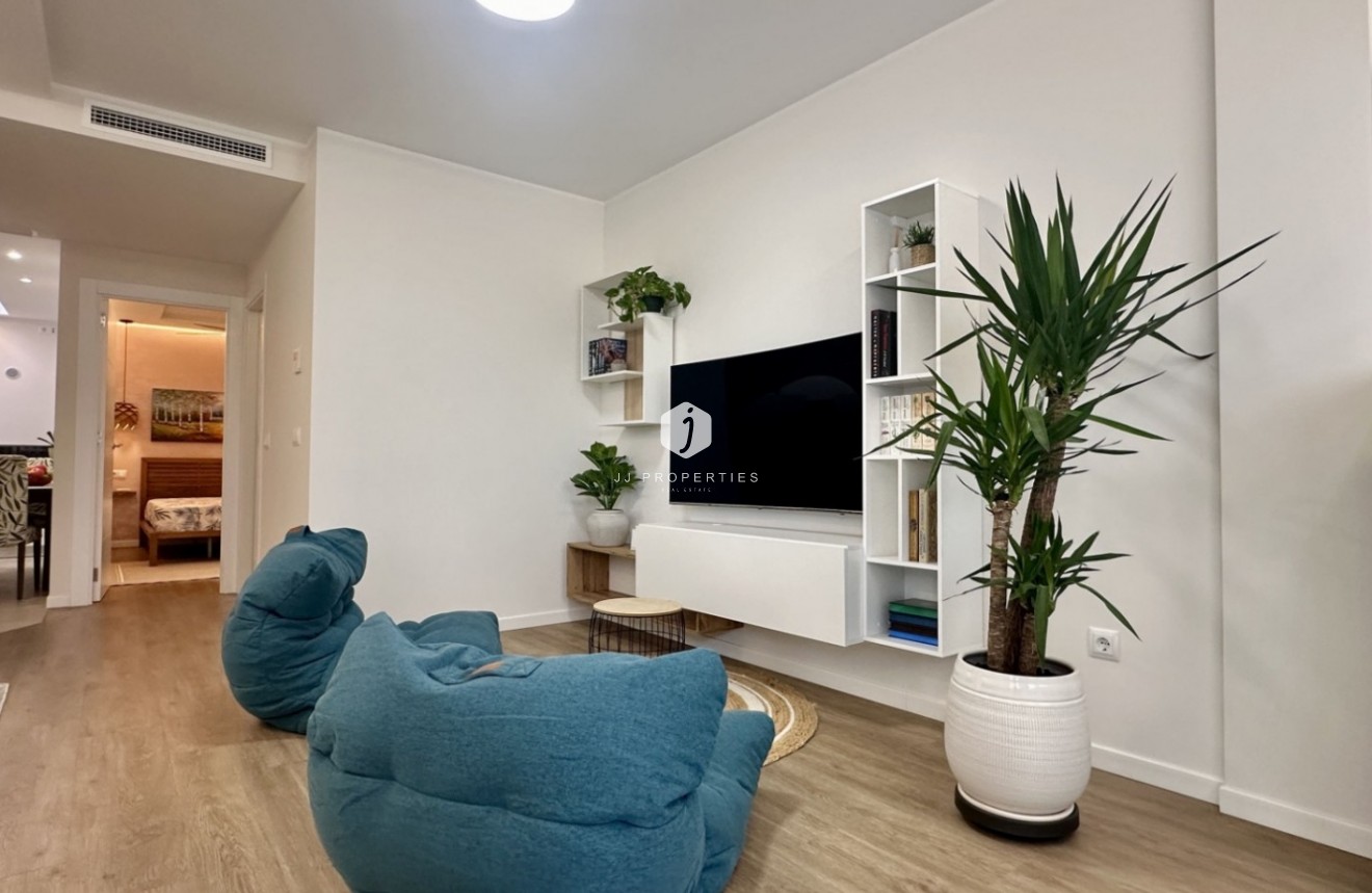 Tweedehands - Chalet -
Orihuela Costa - Costa Blanca