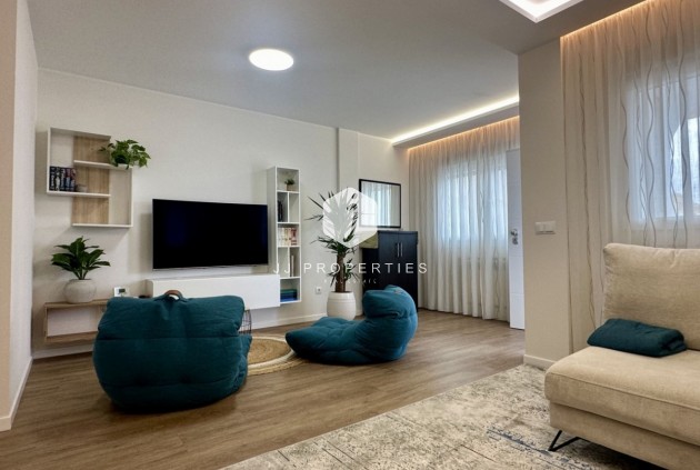 Tweedehands - Chalet -
Orihuela Costa - Costa Blanca