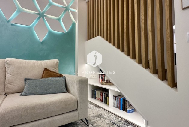 Tweedehands - Chalet -
Orihuela Costa - Costa Blanca