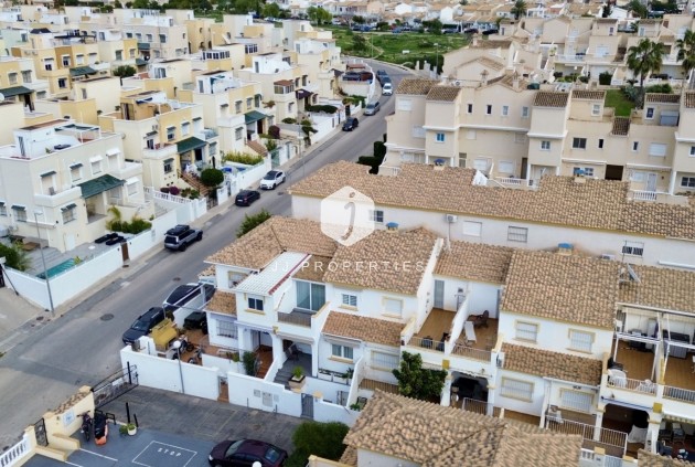 Tweedehands - Chalet -
Orihuela Costa - Costa Blanca