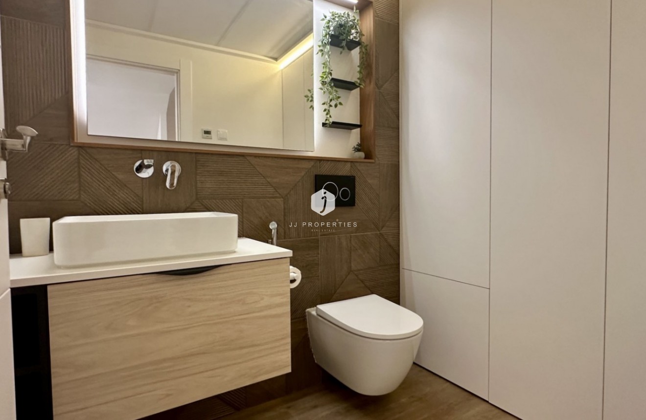 Tweedehands - Chalet -
Orihuela Costa - Costa Blanca