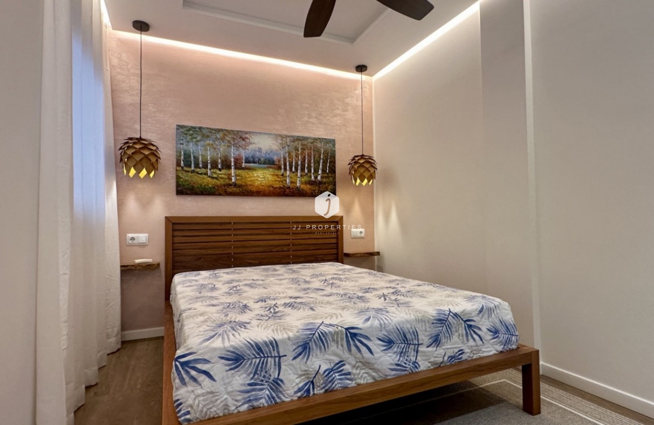 Tweedehands - Chalet -
Orihuela Costa - Costa Blanca