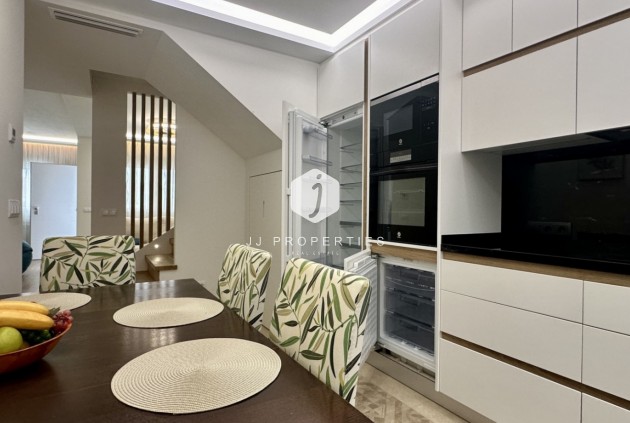 Tweedehands - Chalet -
Orihuela Costa - Costa Blanca