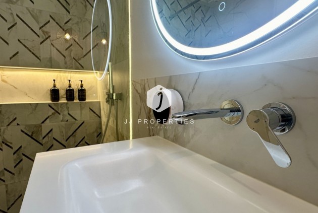 Tweedehands - Chalet -
Orihuela Costa - Costa Blanca