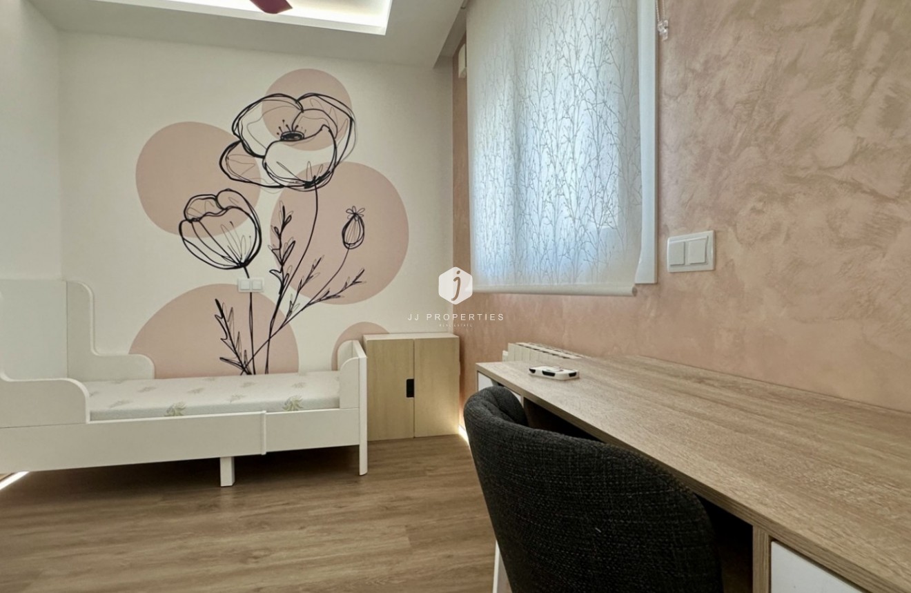 Tweedehands - Chalet -
Orihuela Costa - Costa Blanca