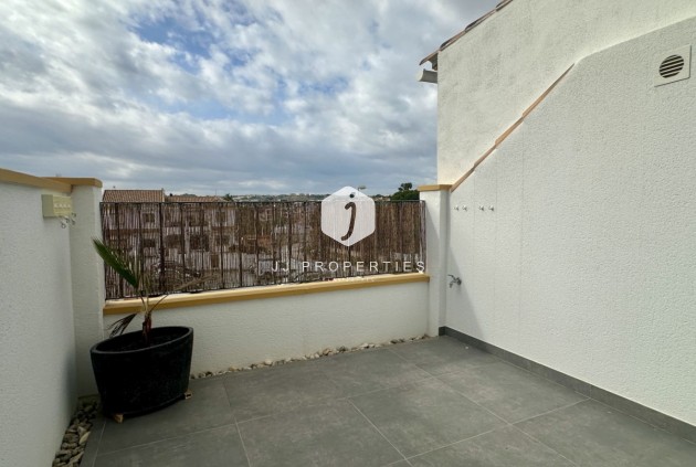 Tweedehands - Chalet -
Orihuela Costa - Costa Blanca