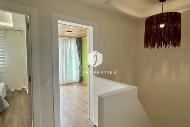 Tweedehands - Chalet -
Orihuela Costa - Costa Blanca