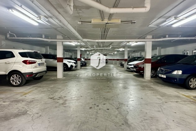 Tweedehands - Chalet -
Orihuela Costa - Costa Blanca