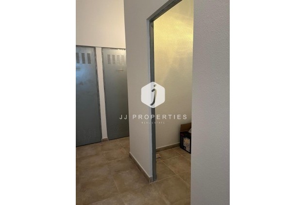 Aus zweiter Hand - Wohnung -
Almoradí - Centro Urbano 2