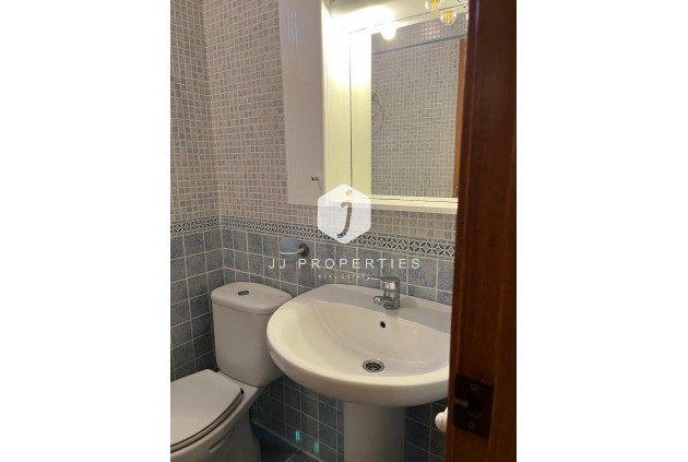 Aus zweiter Hand - Wohnung -
Almoradí - Centro Urbano 2