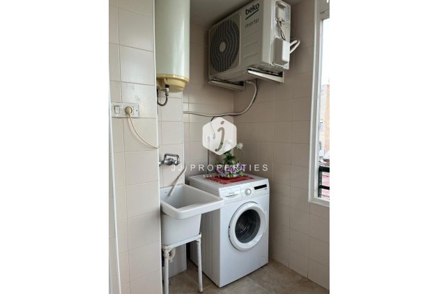 Aus zweiter Hand - Wohnung -
Almoradí - Centro Urbano 2