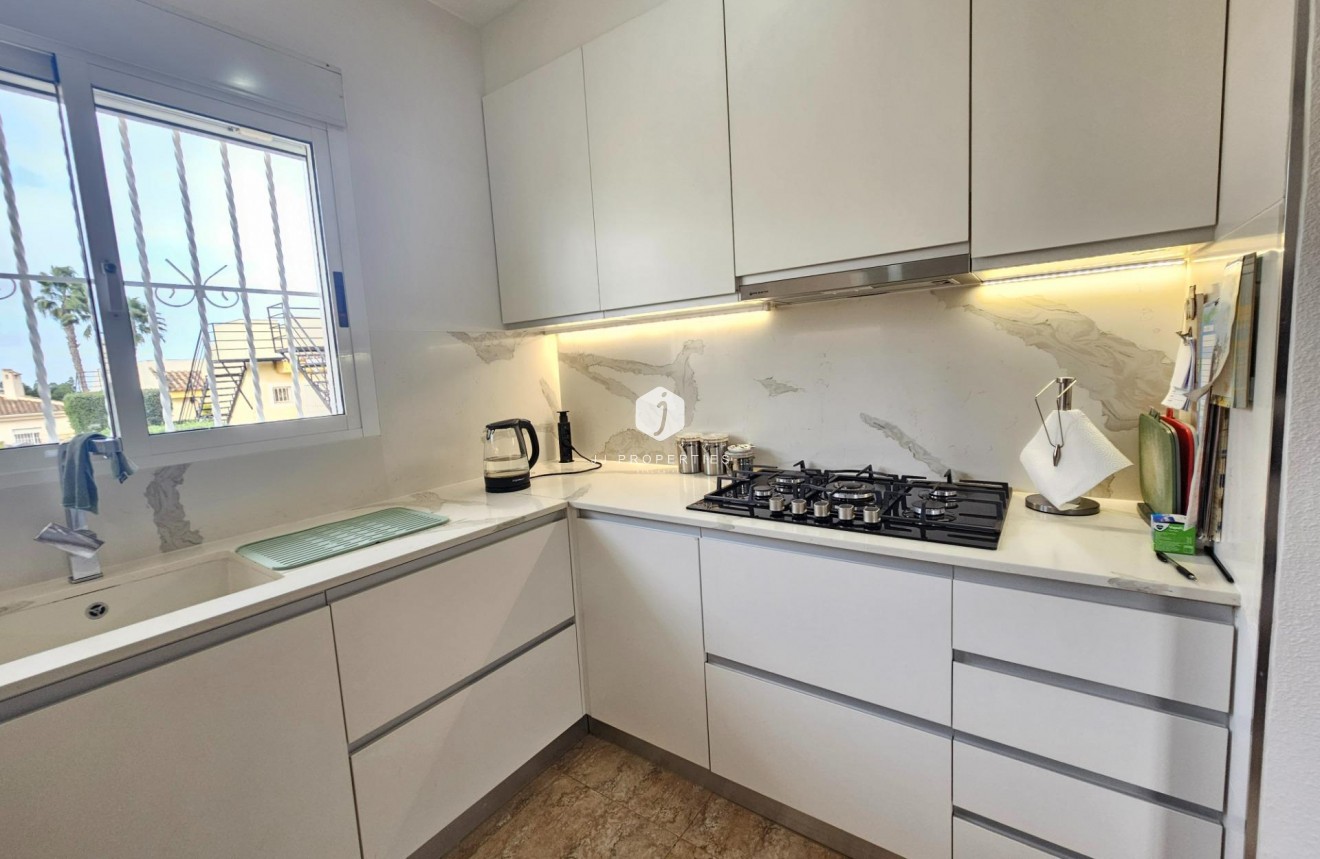 D'occasion - Villa -
Benijofar - Benimar 3