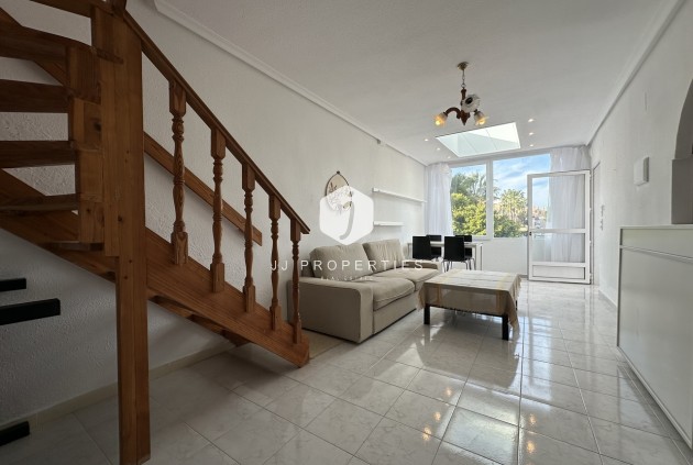 Segunda mano - Duplex -
La Mata - Costa Blanca