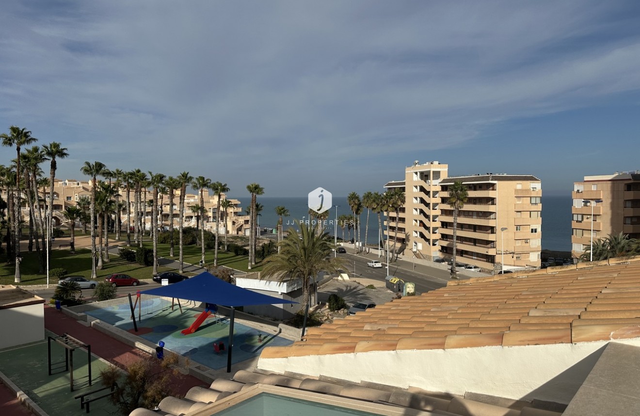 Segunda mano - Duplex -
La Mata - Costa Blanca