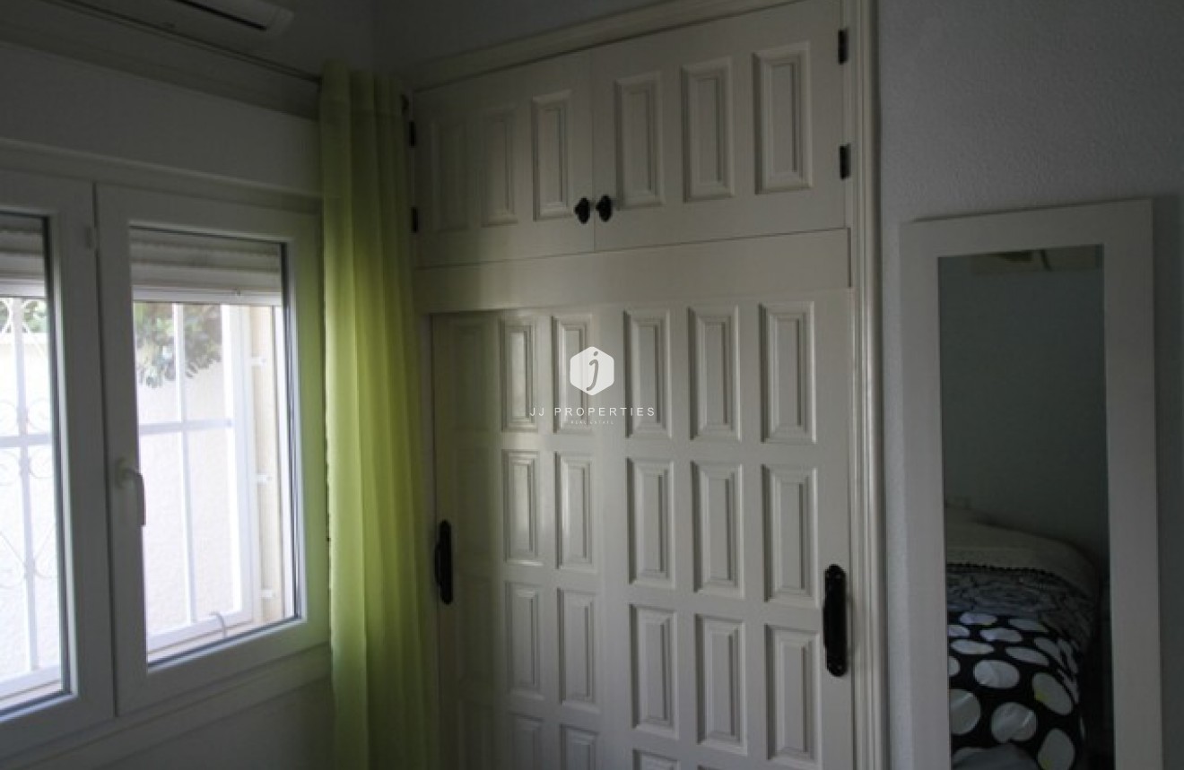 Segunda mano - Villa -
Ciudad Quesada - Costa Blanca