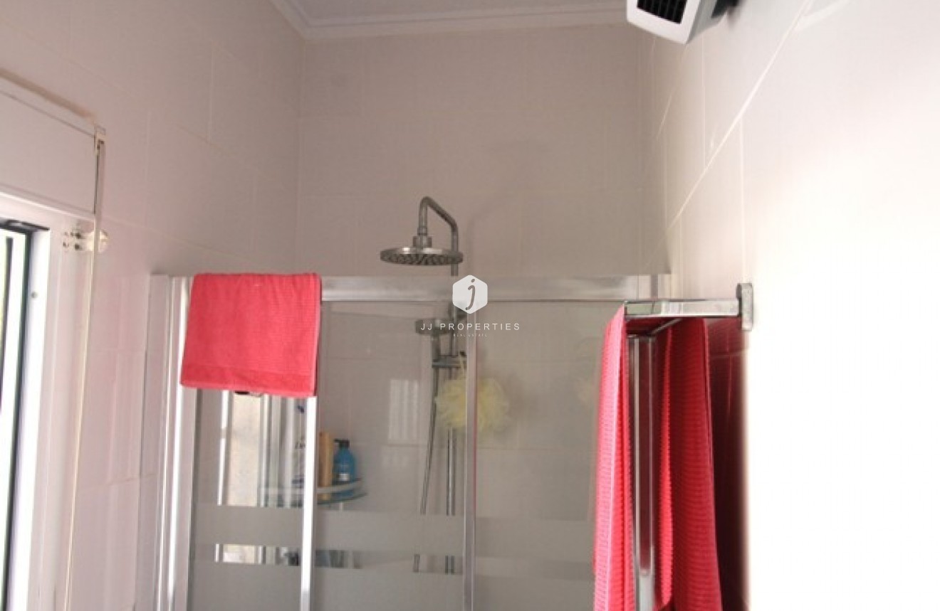 Segunda mano - Villa -
Ciudad Quesada - Costa Blanca