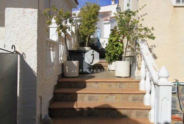 Segunda mano - Villa -
Ciudad Quesada - Costa Blanca