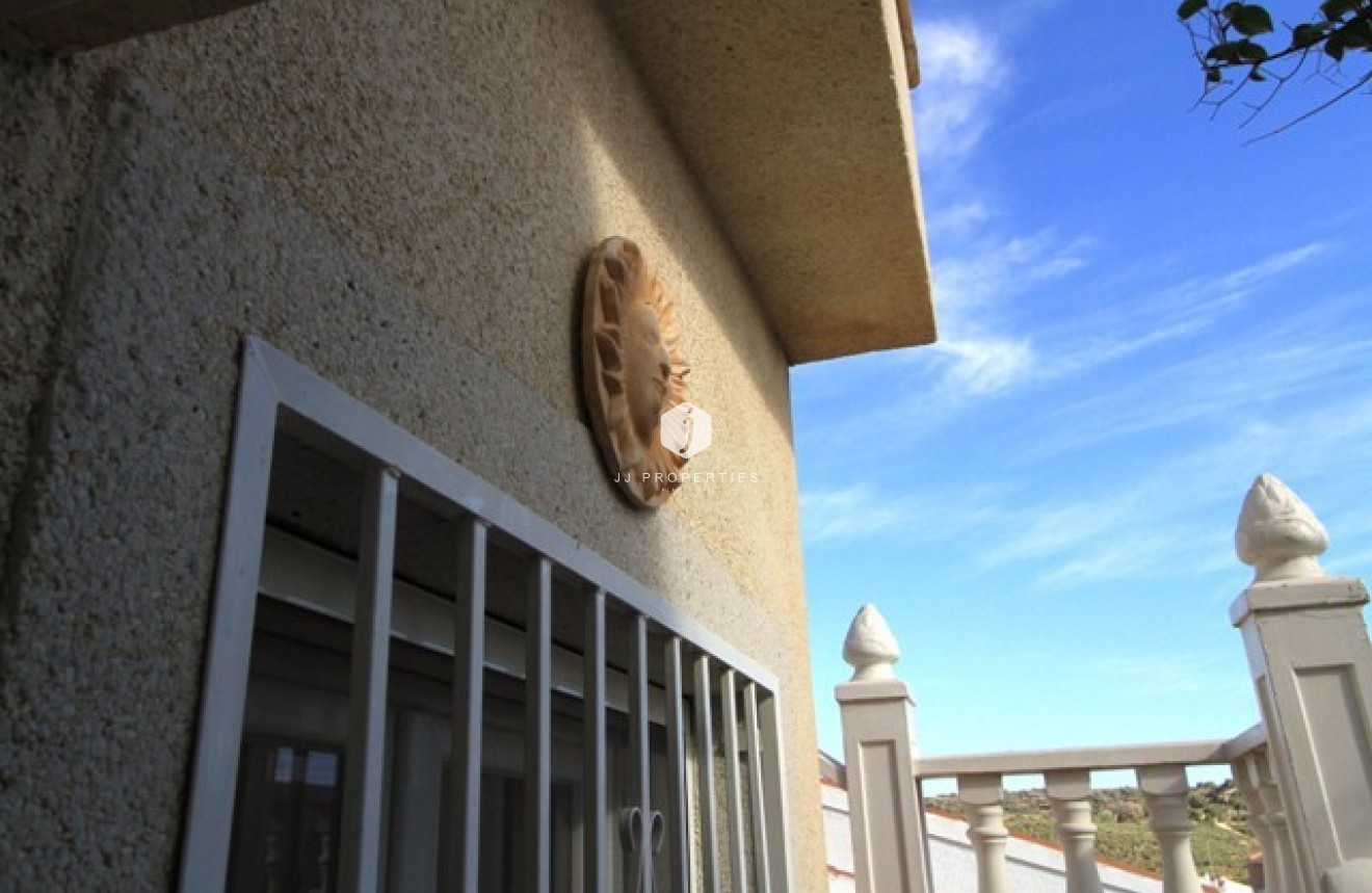 Segunda mano - Villa -
Ciudad Quesada - Costa Blanca