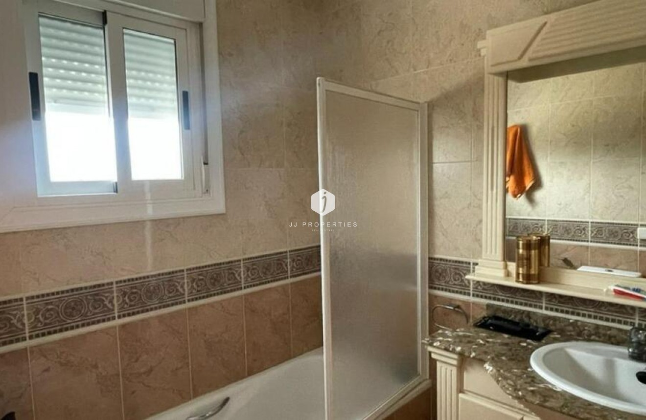 Segunda mano - Villa -
Daya Vieja - Costa Blanca