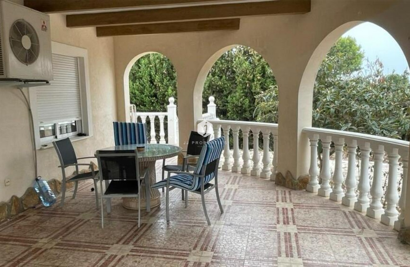 Segunda mano - Villa -
Daya Vieja - Costa Blanca