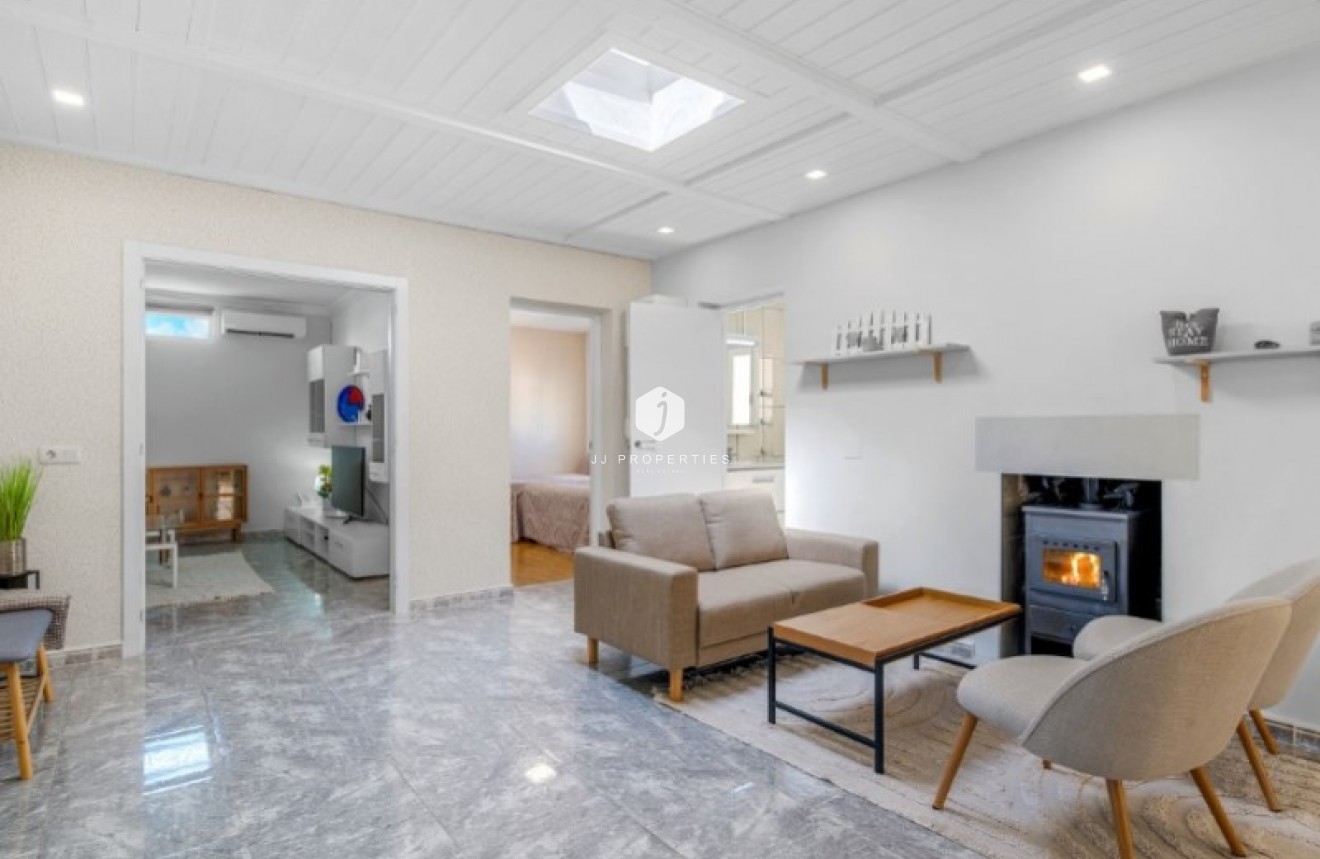 Aus zweiter Hand - Villa -
Rojales - Inland