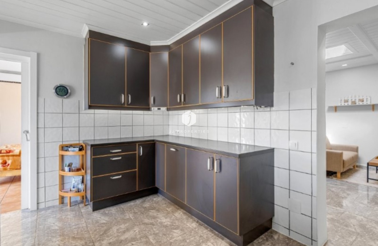 Aus zweiter Hand - Villa -
Rojales - Inland