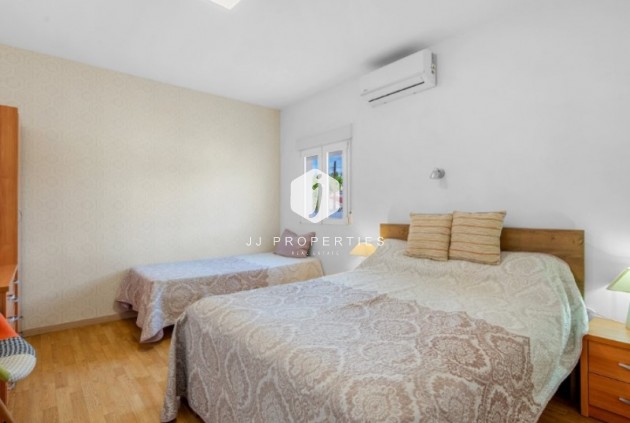 Aus zweiter Hand - Villa -
Rojales - Inland