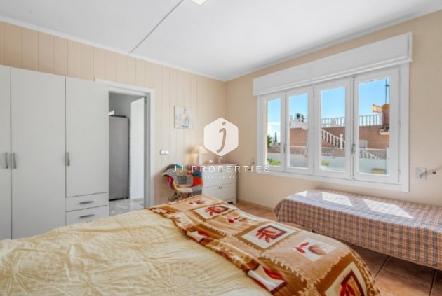 Aus zweiter Hand - Villa -
Rojales - Inland