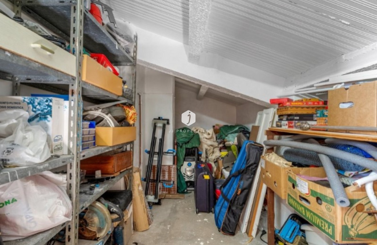 Aus zweiter Hand - Villa -
Rojales - Inland