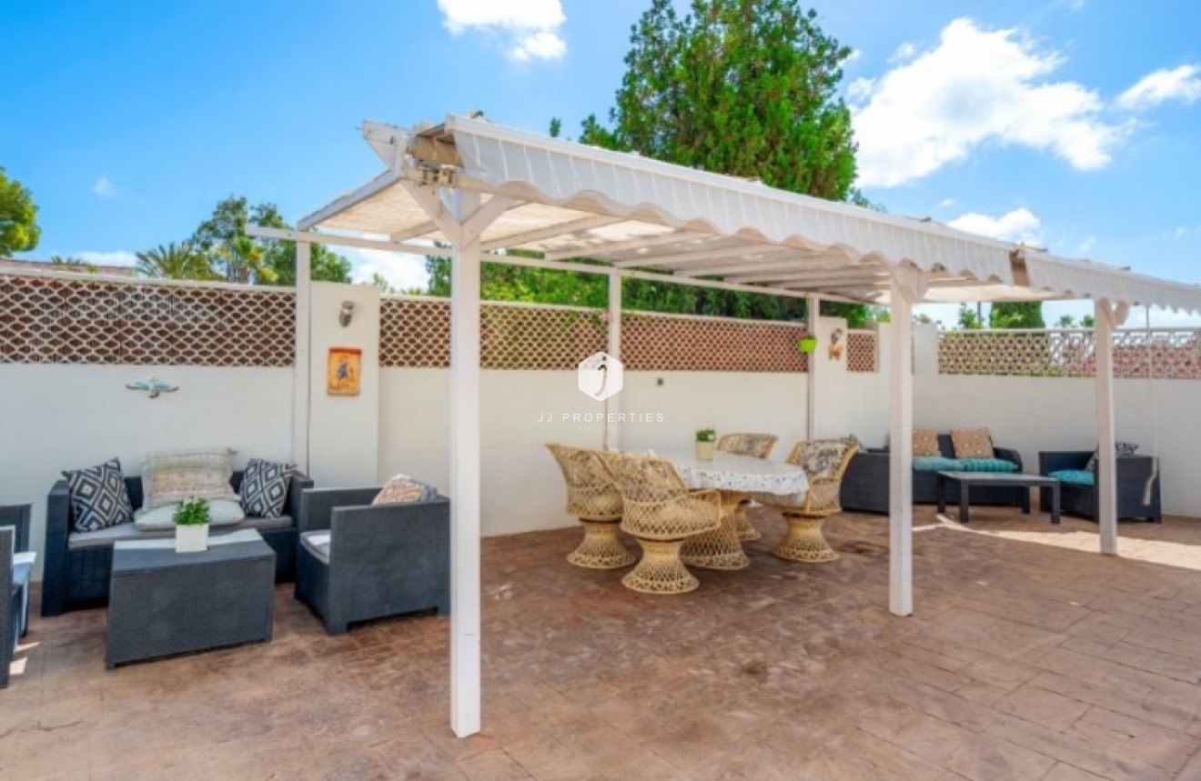 Aus zweiter Hand - Villa -
Rojales - Inland