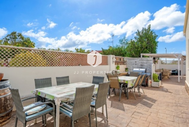 Aus zweiter Hand - Villa -
Rojales - Inland