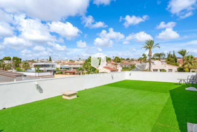 Aus zweiter Hand - Villa -
Rojales - Inland