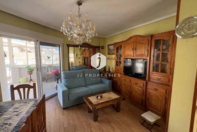 Z drugiej ręki - Mieszkanie w bloku -
Torrevieja - Costa Blanca