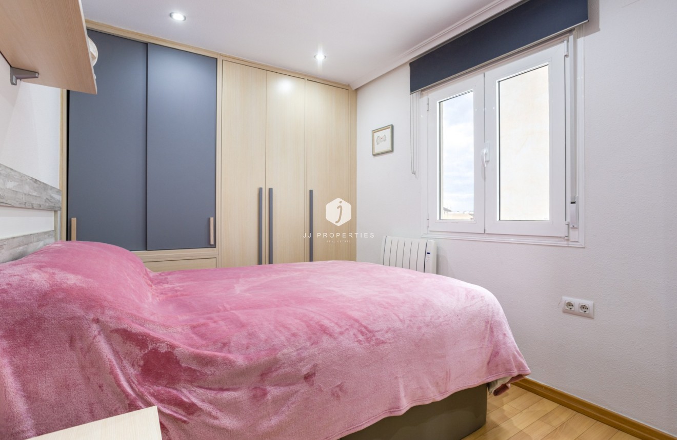 Z drugiej ręki - Mieszkanie w bloku -
Los Montesinos - Costa Blanca