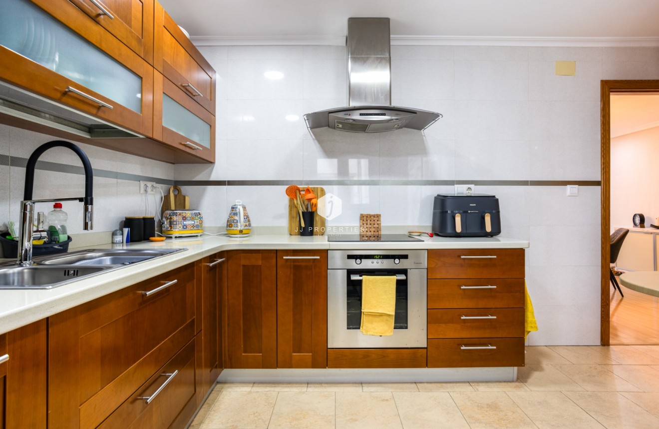 Z drugiej ręki - Mieszkanie w bloku -
Los Montesinos - Costa Blanca