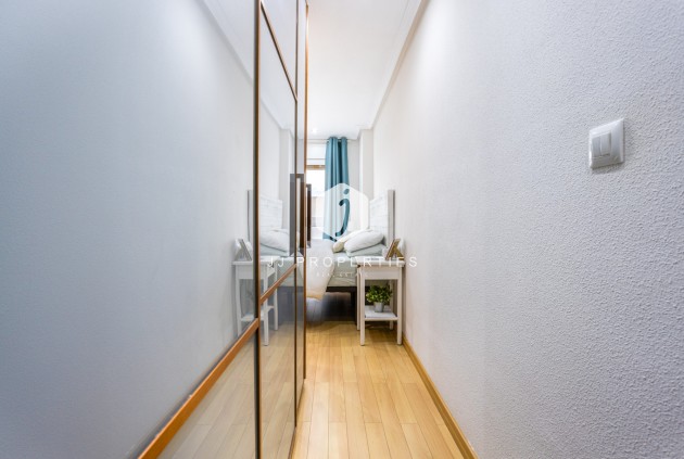 Z drugiej ręki - Mieszkanie w bloku -
Los Montesinos - Costa Blanca