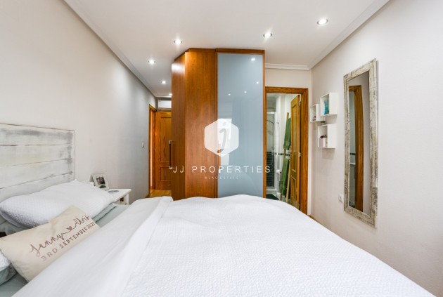 Z drugiej ręki - Mieszkanie w bloku -
Los Montesinos - Costa Blanca