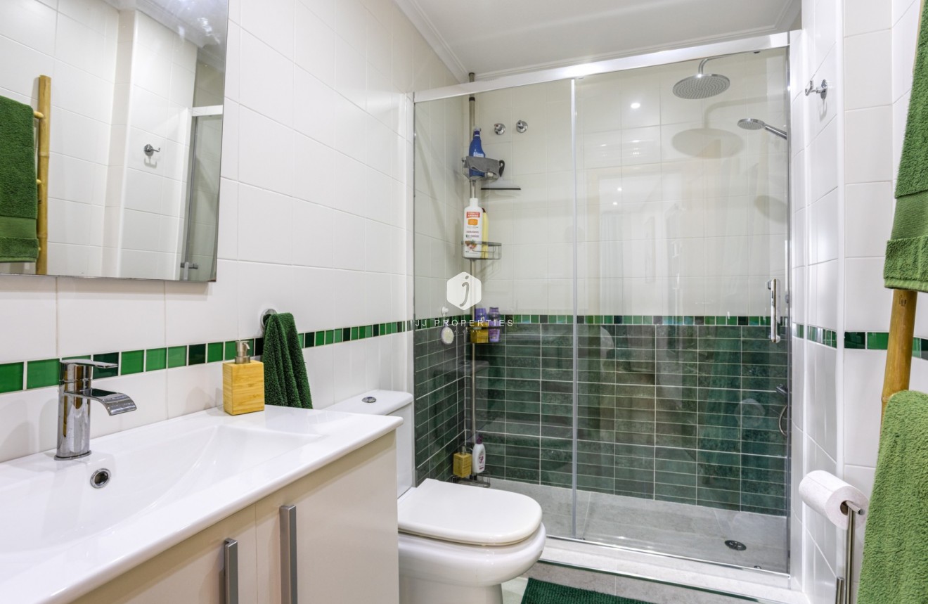 Z drugiej ręki - Mieszkanie w bloku -
Los Montesinos - Costa Blanca