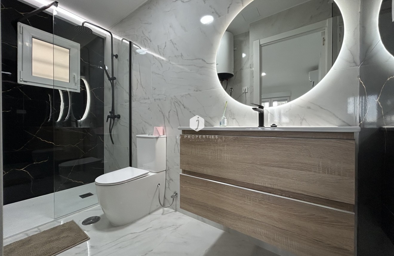 Resale - Apartment / flat -
Ciudad Quesada - Costa Blanca