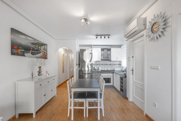 Z drugiej ręki - Mieszkanie w bloku -
Orihuela Costa - Playa Flamenca