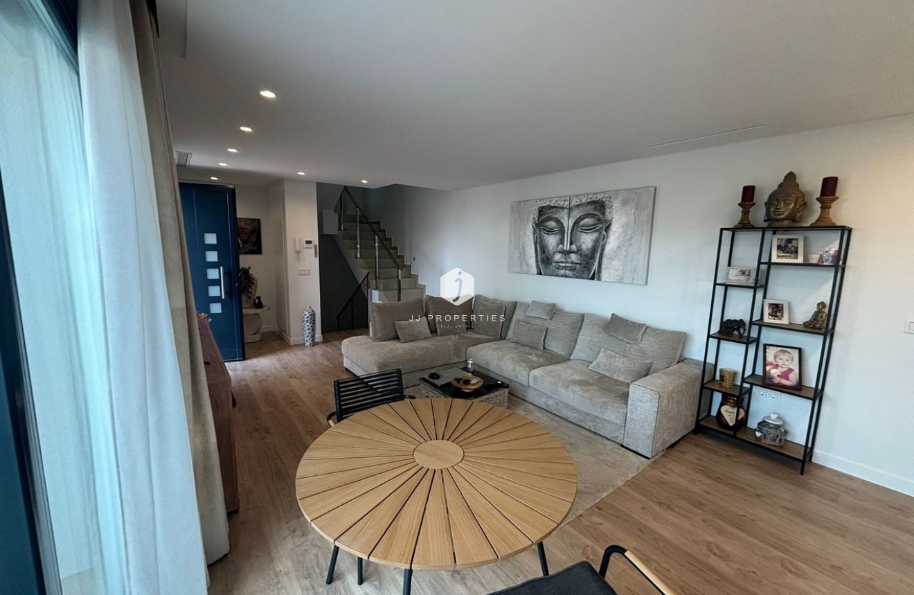 Z drugiej ręki - Villa -
Ciudad Quesada - Costa Blanca