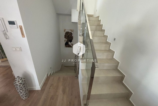 Z drugiej ręki - Villa -
Ciudad Quesada - Costa Blanca