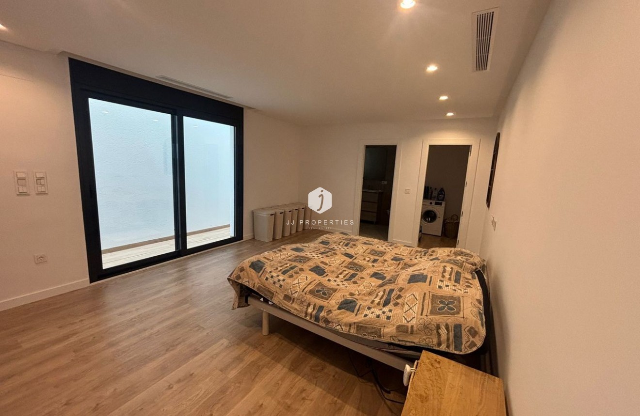 Z drugiej ręki - Villa -
Ciudad Quesada - Costa Blanca