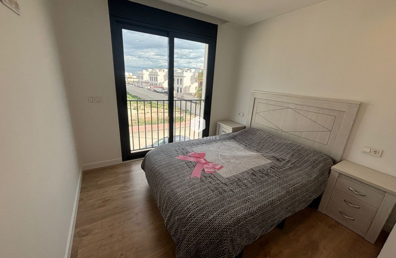 Z drugiej ręki - Villa -
Ciudad Quesada - Costa Blanca