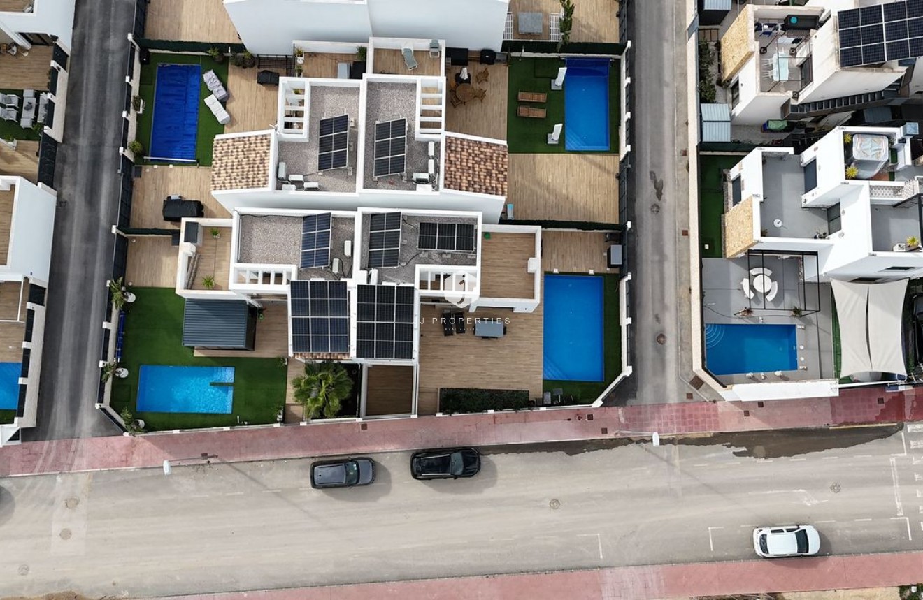 Z drugiej ręki - Villa -
Ciudad Quesada - Costa Blanca